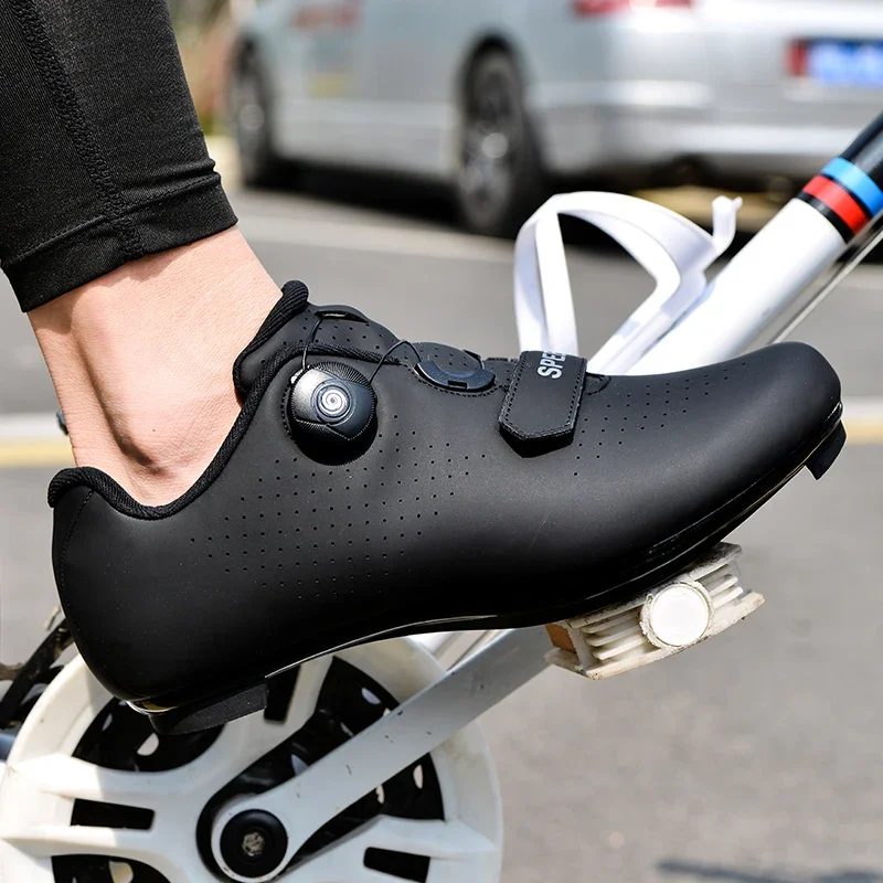 Scarpe da ginnastica professio - Clipless Mtb Shoes recensione e prezzo